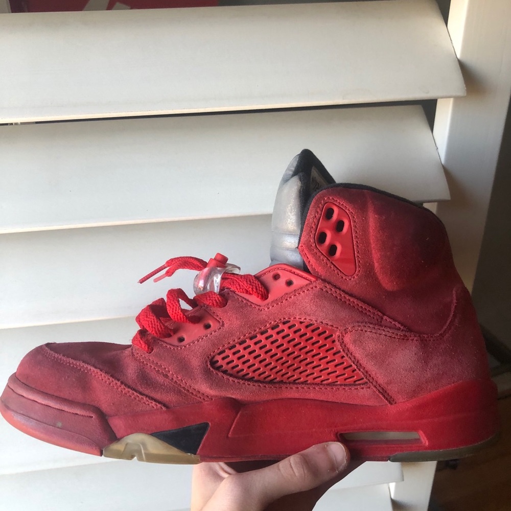 Jordan 5 Red Suede Size 11